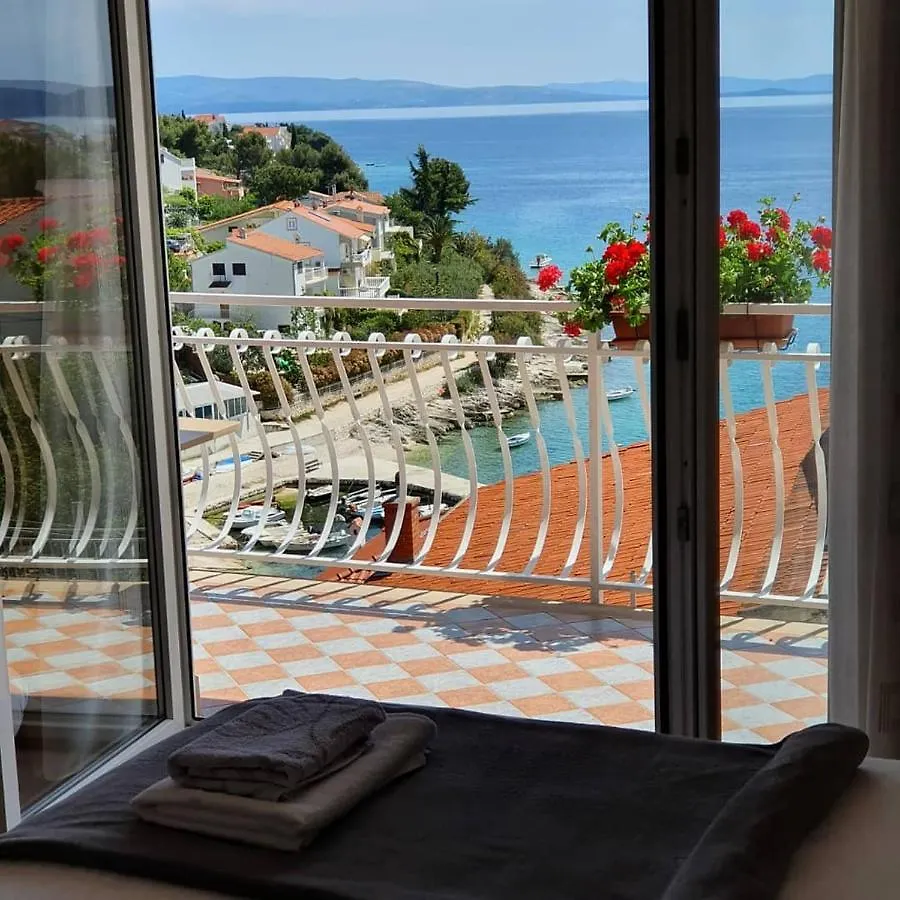Apartments Jaksic Trogir