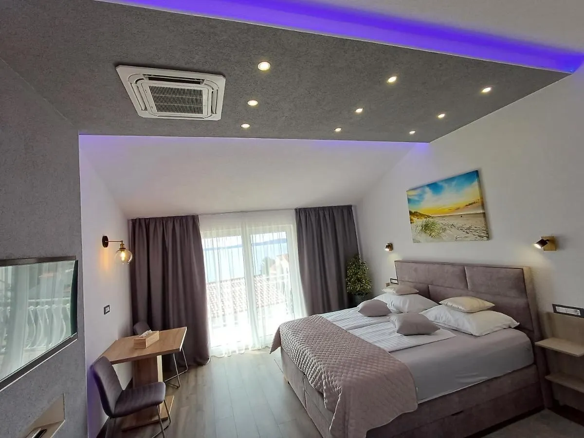 Apartments Jaksic Trogir