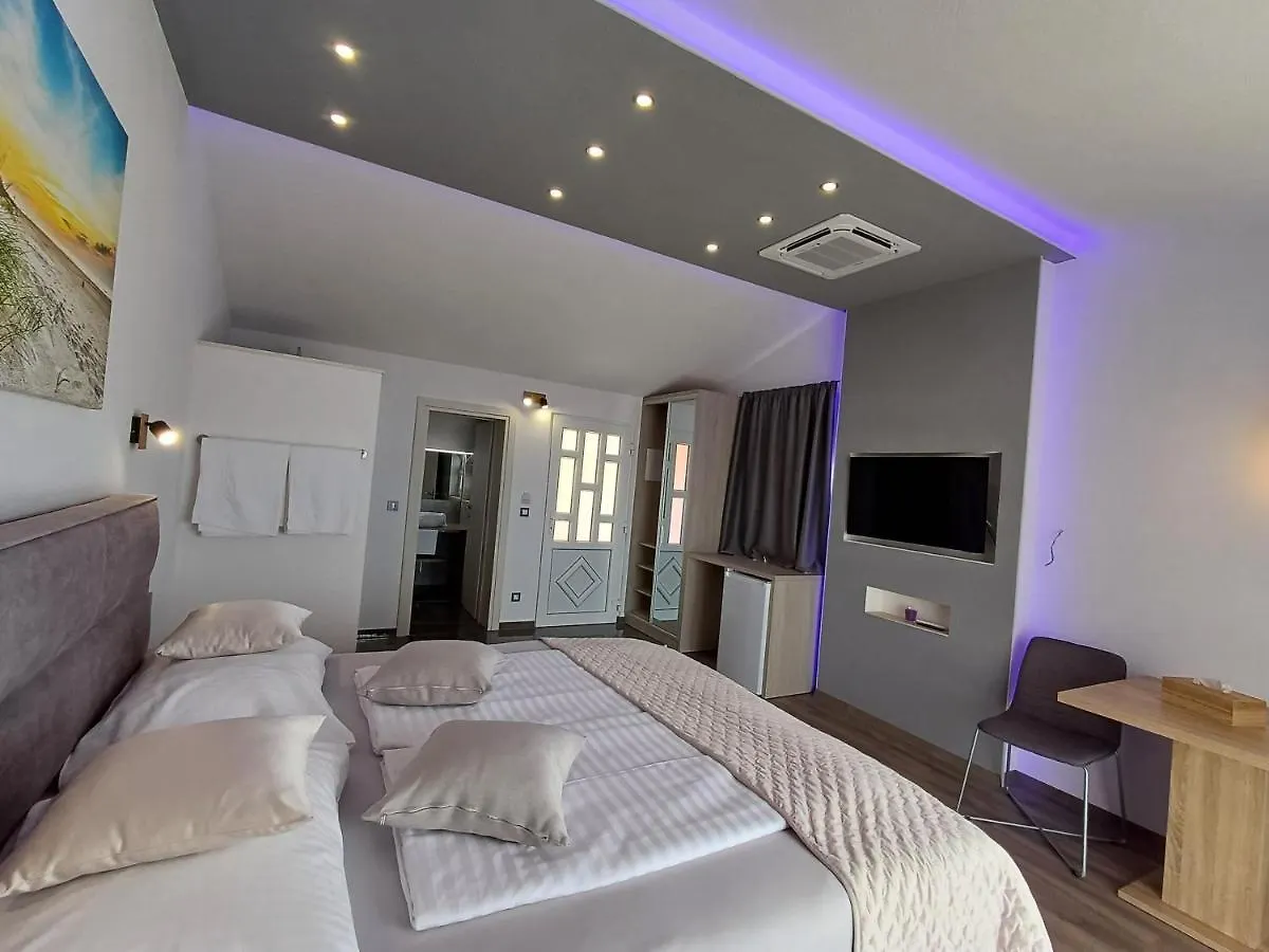 Apartments Jaksic Trogir 0*,
