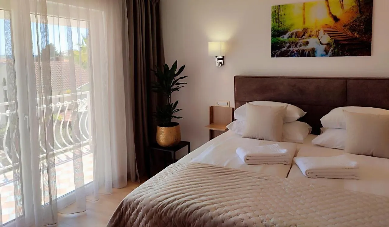 Apartments Jaksic Trogir