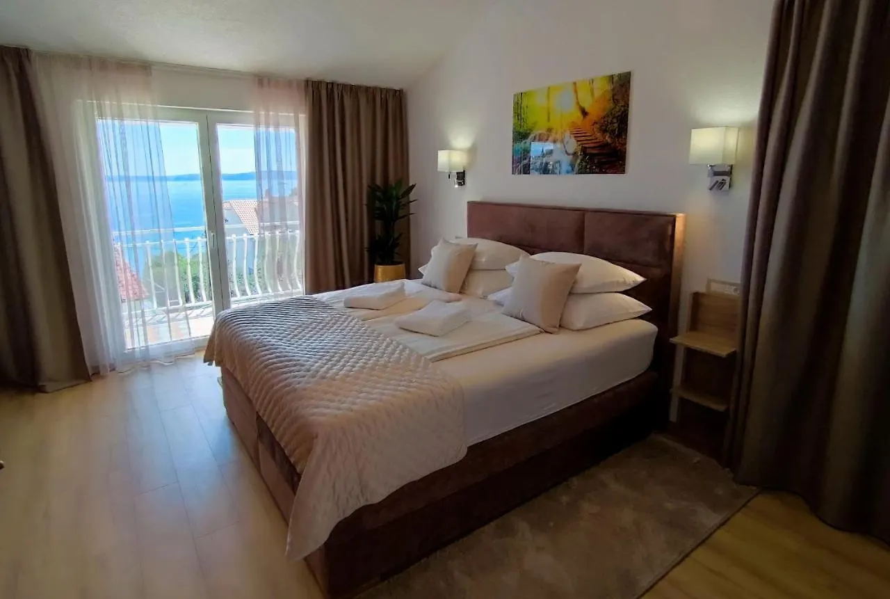 Apartments Jaksic Trogir