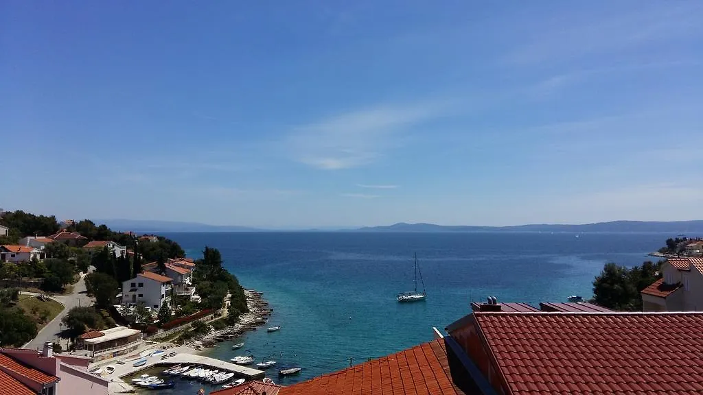 Apartments Jaksic Trogir 0*,